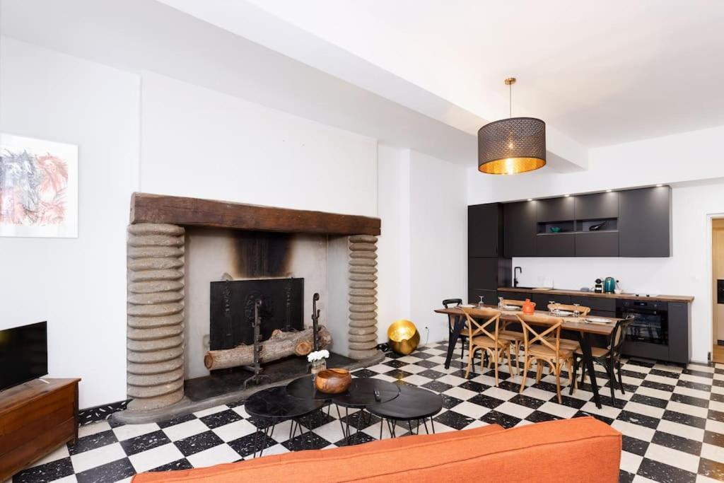 L'Hotel Particulier, 120M2, Hypercentre, Wifi / Conciergeriedamecarcas Carcassonne Eksteriør bilde
